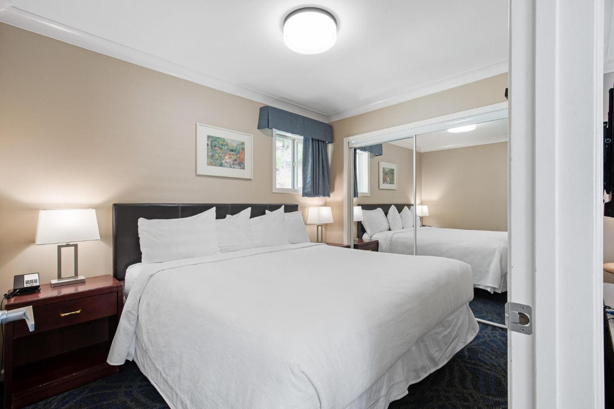Glenwood Inn&Suites Trail Buitenkant foto